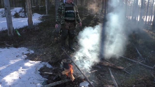 Апрельская рыбалка со льда! Приезд Виктора и уха на бе?