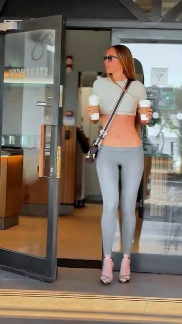 t93yPLVPJf0 - Beautiful Street Fashion Outfits Style #shorts