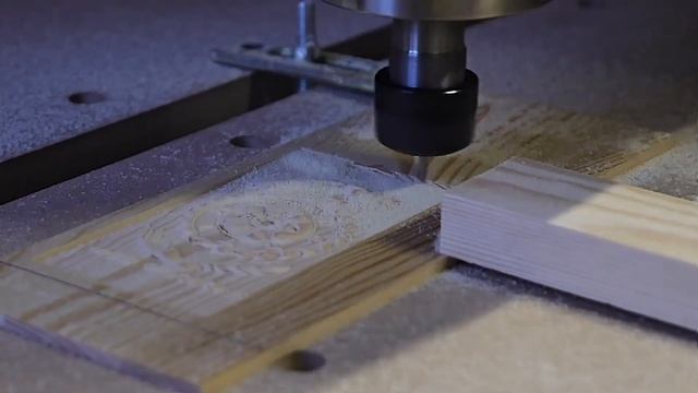 СNC machine / phone case wood / работа станка с ЧПУ / чехол для телеф