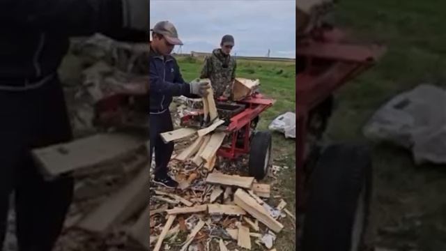 Дровокол Друг