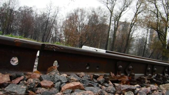 Стрелка с контррельсами повышенной высоты