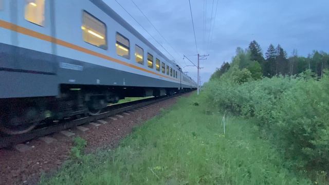 Электропоезд ЭП2Д-0019 платформа Хлюпино до станции Савёлово. 26.05.2025.