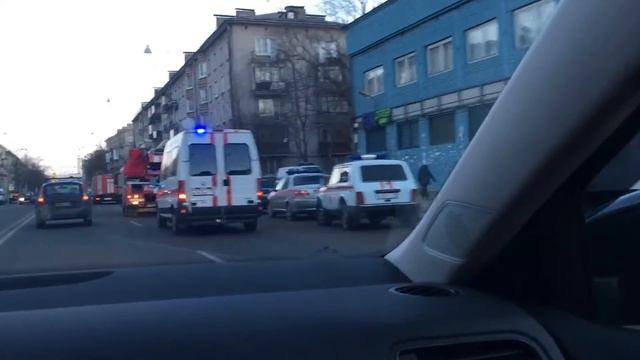 Пожар в общаге на улице Зайцева Спб