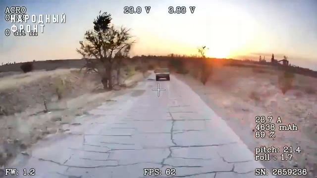Дроны на оптоволокне гоняют свиней в Курской области.