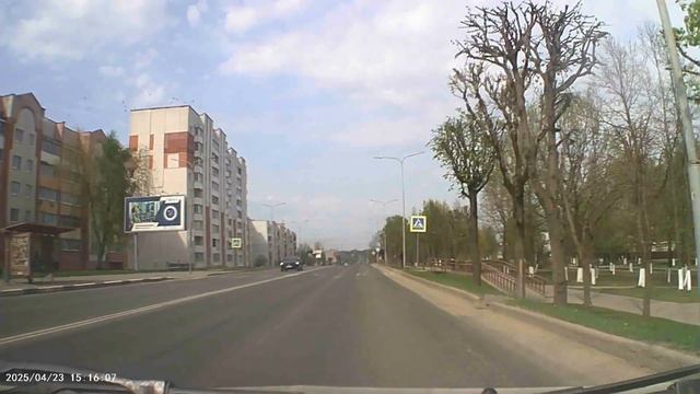 Один в телефоне, второй не знает ПДД. Орша 24 апреля 2025г.