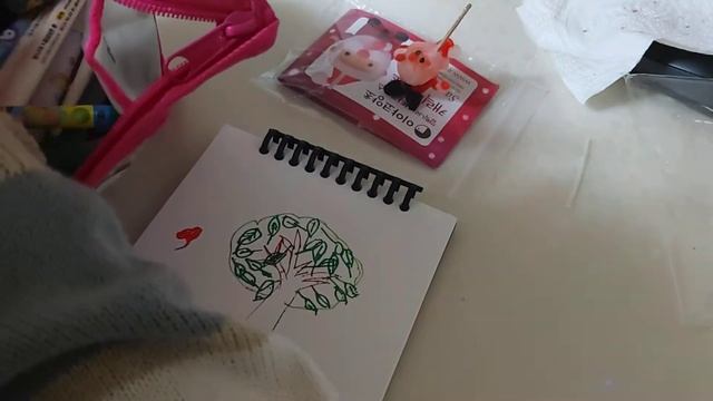 делаю школьные поделки 😅😅😅🏫🏫🏫