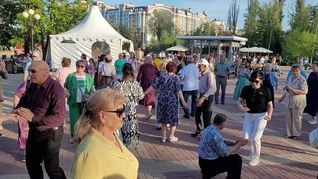 Хочу чтоб счастье длилось... 25.05.25...