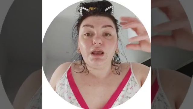 Денежки спонсоров Браца идут куда надА. И, судя по глазам, пивом здесь не обходится.
