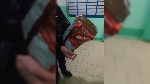 Обзор на чипсы Lays с красной икрой. 😨😱😱😱😱😮💨🤫?
