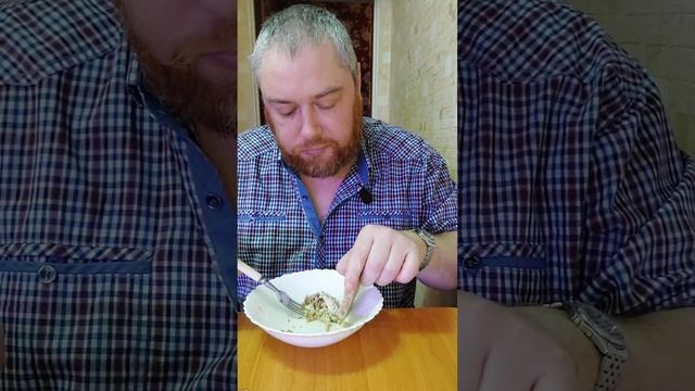 Худею. День 2/1. Бефстроганов с гречкой и квашеной капус