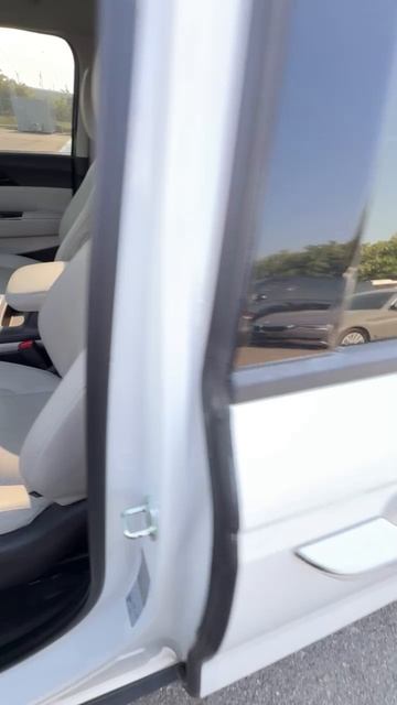 Автомобили наших заказчиков уже прибыли на нашу стоянку в Южной Корее