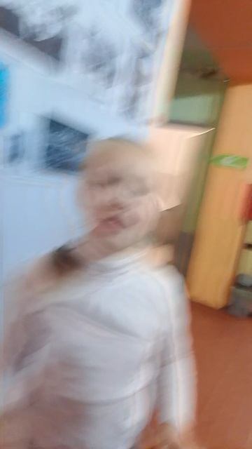 Амалия напала