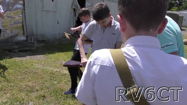 Школьники на экскурсии