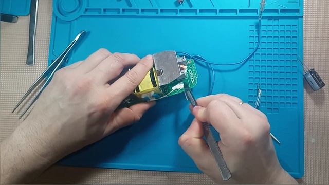 Ремонт автомобильного ЗУ / car charger repair