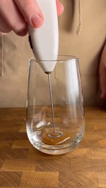 ☕️ Сырно-карамельный «Айс-Латте»