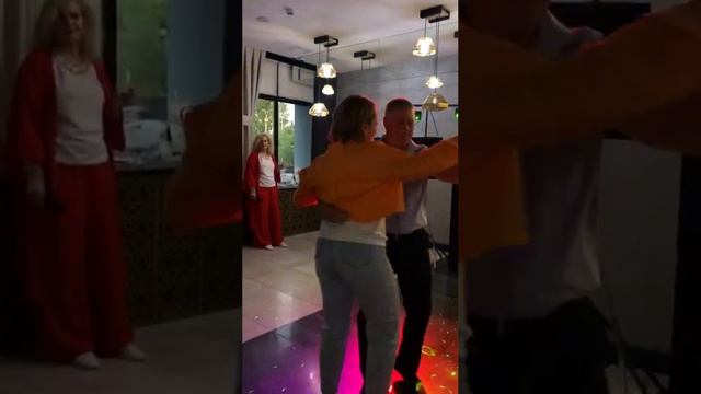 VID_20240420_175547_181.mp4.mov