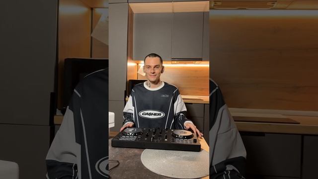 Обзор DDJ FLX4