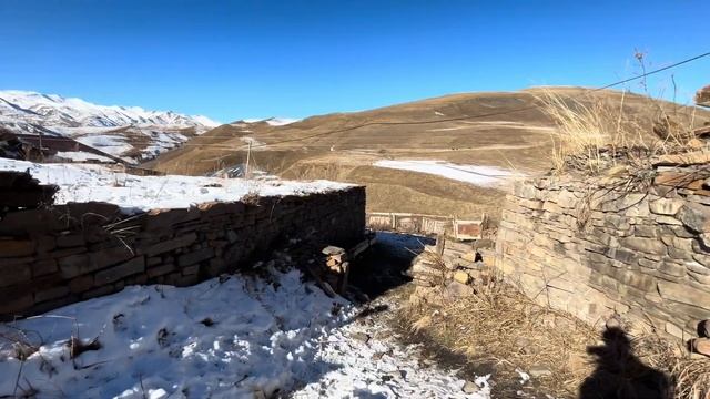 Зимний день в горах Дагестан. Село Укуз (Уккудиъ)