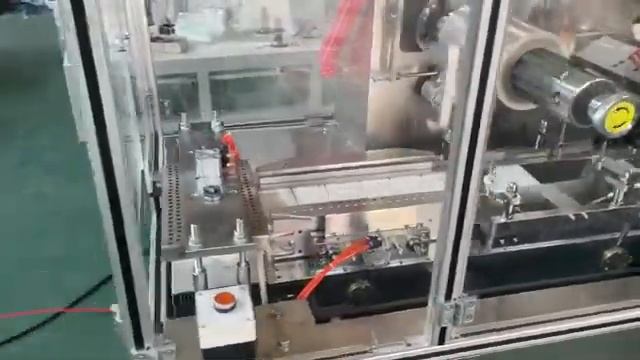 Машина для упаковки в целлофан PLB-350H