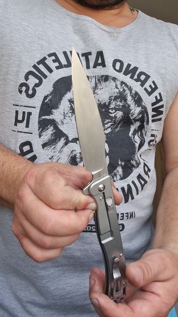 Заточен нож Dagger сталь D2