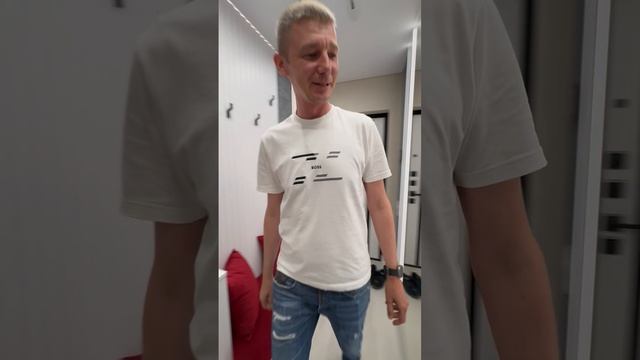 В каждой комнате произведение искусства