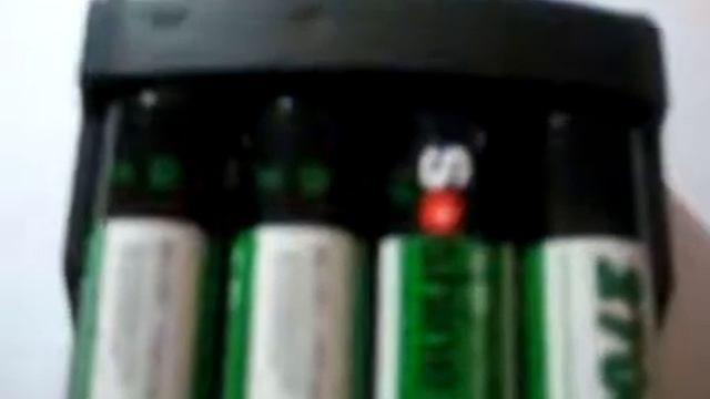 SoShine SC-U1 Ni-Mh 2700mAh Зарядное устройство Ко