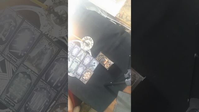 Что сделать  этому фанту))