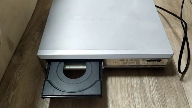dvd проигрыватель Elekta
