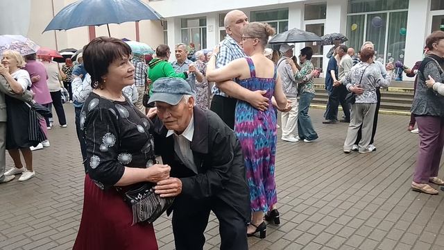 Летний дождь....... 25.05.25 Гомель парк Луначарского 🥰💫