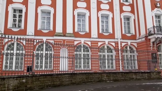 Зданию 12-ти коллегий в Петербург - 300лет!
