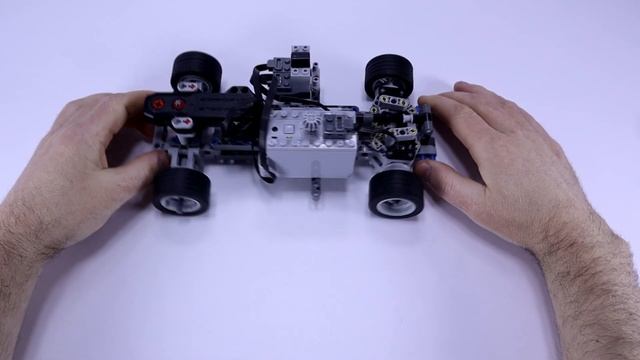 обзор набора TECHNIC c Aliexpress (MOC) телега на радио  управлени