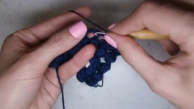 Как связать шаль объёмными веерочками
