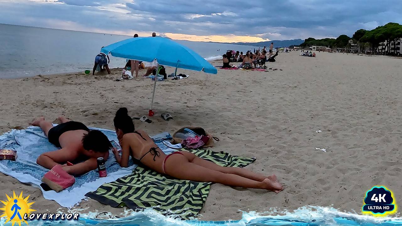 Beautiful SKY - Beach Walk  | 4K Tour 🇪🇸