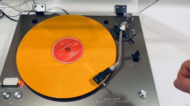 Sony PS-3700. Виниловый проигрыватель.