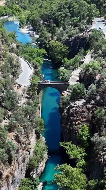 VID_20250525_235435_304.mp4
