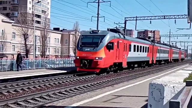 Новая электричка ЭП3Д Шептуховка - Ростов-Главный