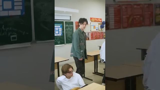 ❗️Pov: Ботаник преподал урок хулиганам…😨Правильно что помог ему? #story #pov
