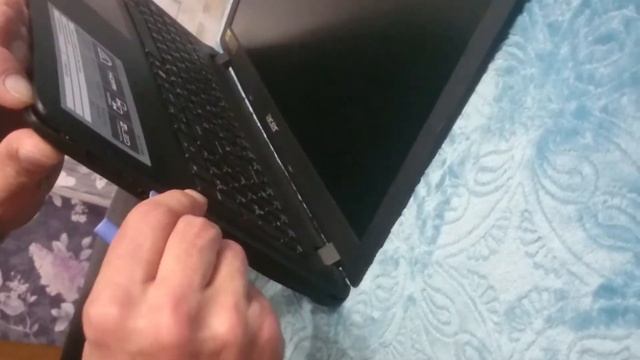Разбираем acer aspire es 15