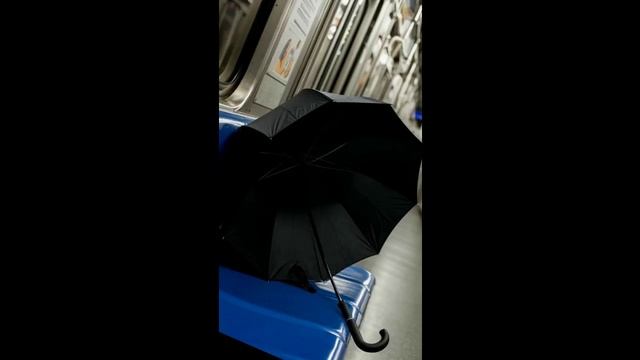 Забытый зонт. Очень грустная песня.