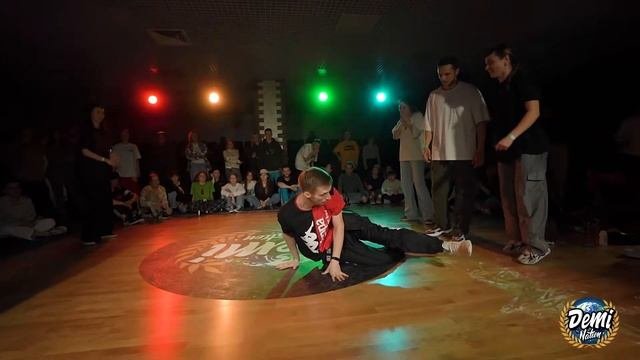 1/8 Oblique Vs House Family 2+1 /House 3х3 / DEMINATION 2022