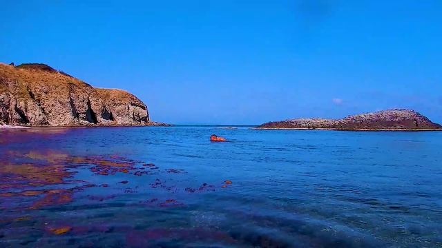 Село Варвара. На плаж "Синята лагуна" с подводна камера