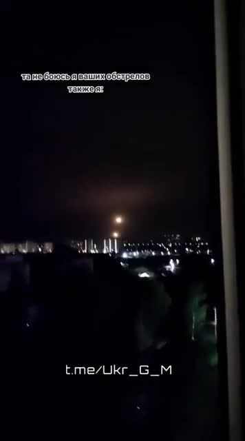 Вчерашние кадры работы ПВО в Полтаве. Ракеты нашли свою цель в городе.
