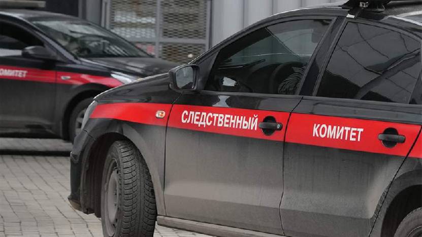 Две женщины провалились в яму при обрушении грунта у реки в Удмуртии