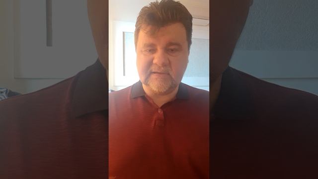 Не "старородящая", а "возрастная первородящая"