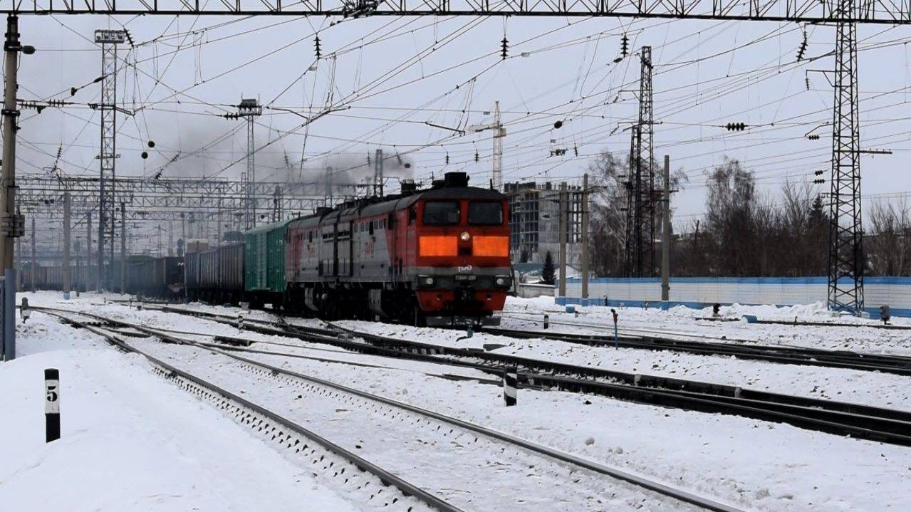 Тепловоз 2ТЭ10М-3260. Отправление на Бийск.