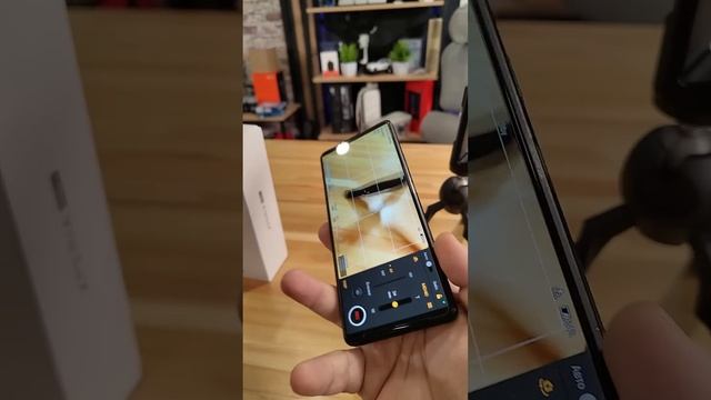 Этот смартфон круче iPhone