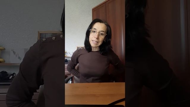 Пальчикоаа гра "Черв'ячки" сл.муз. Е.С.Железнова, перекл