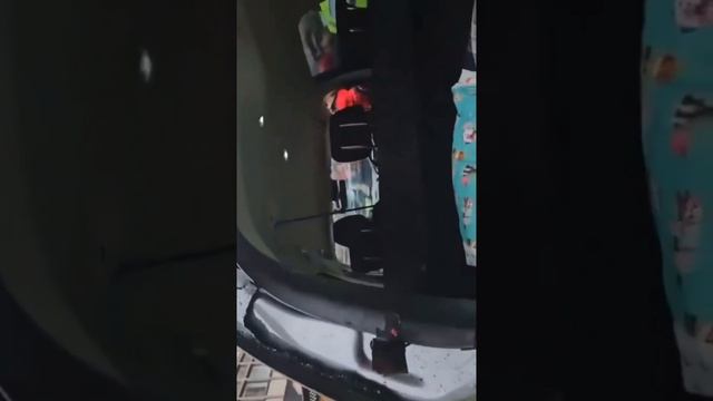 Автомобиль протаранил толпу фанатов на параде "Ливерпуля"