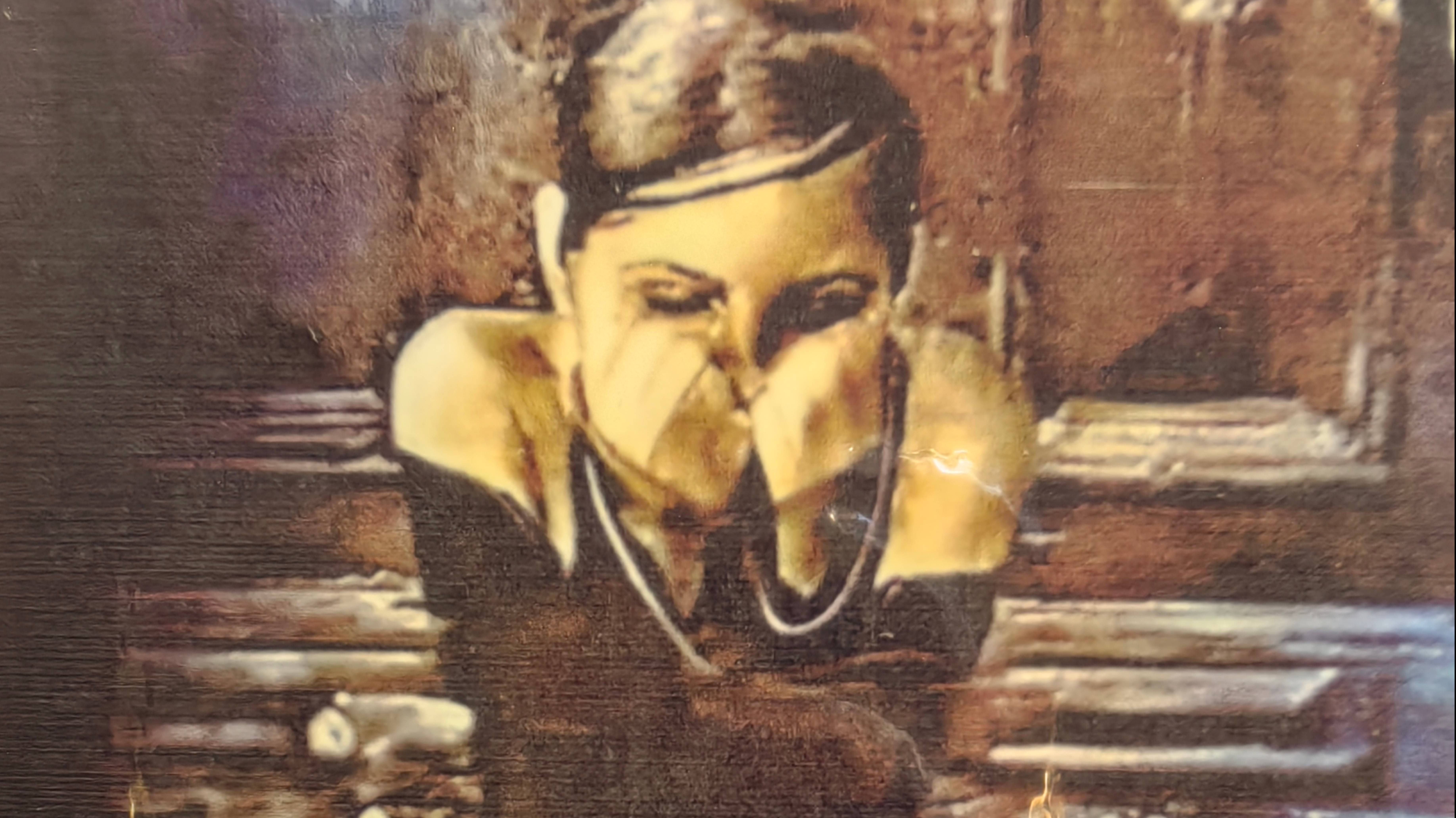 СТРАХ ЕЁ СКОВАЛ, СОПЕРНИЦУ #shortvideo #бумеранг #таро #шортс  #tarot #shortsvideo #любовь #гадание