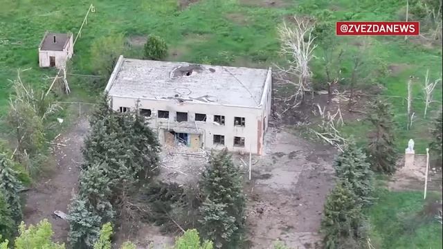 Видео боевх действий на Украине- Наши флаги в Старой Николаевке.